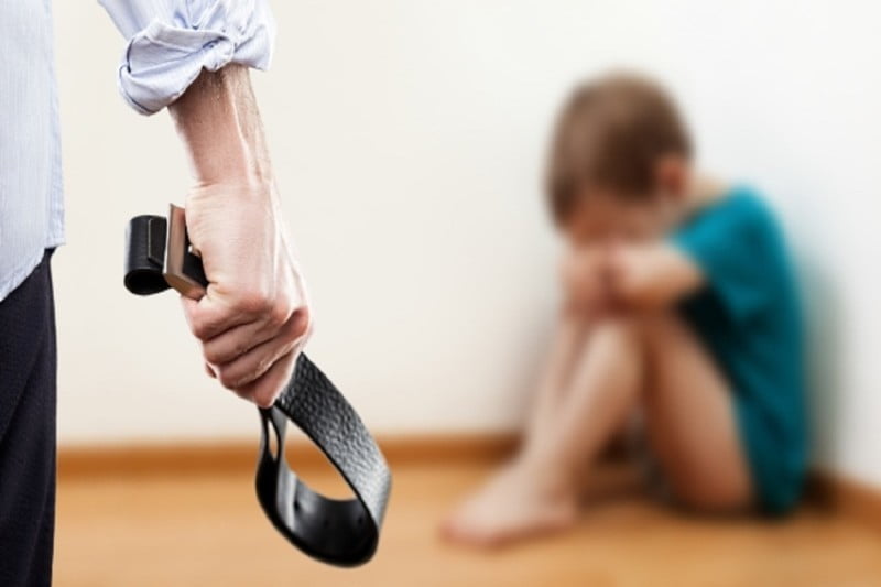 Inilah 4 Perilaku Orang Tua ‘Durhaka’ yang Bisa Membunuh Karakter Anak